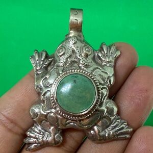Very Old Beautiful Mixed Silver Frog Pendant with Green Stone